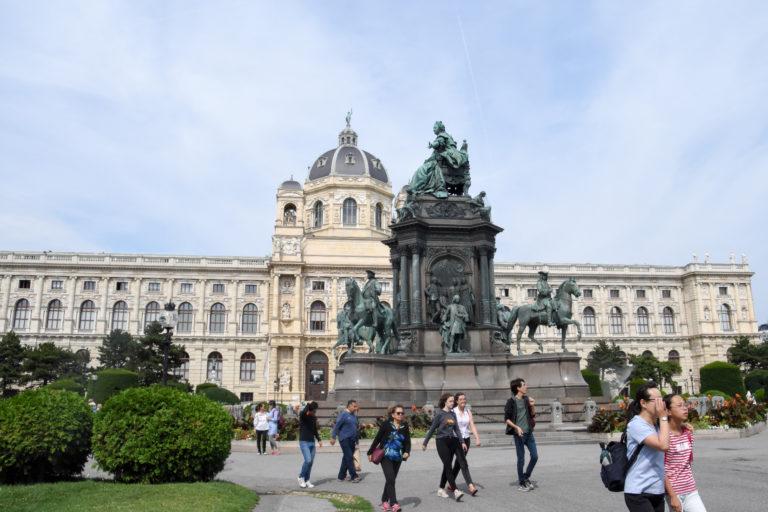 2018年7月维也纳-statue